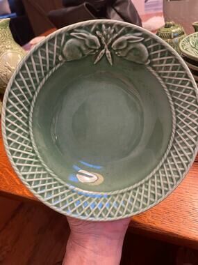 8 Bordallo Pinheiro Portugal Green Rabbit Rim Soup Bowls 8” Majolica VTG